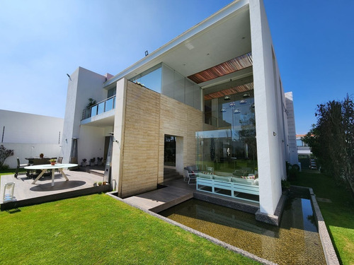 Imagen 4 de 18 de Moderna Casa En Condominio En Las Aguilas