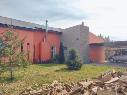 Casa De 3 Dormitorios En Venta Arana La Plata