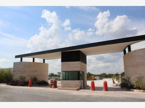 Imagen 1 de 10 de Terreno En Venta Temozon Norte