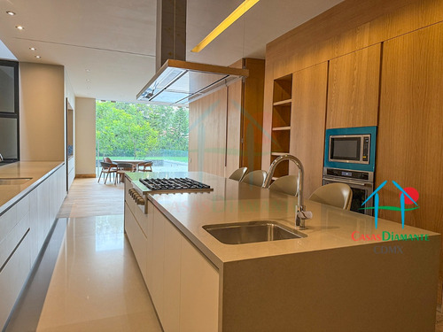 Cd Casa Ópera. Residencia De Lujo Con Elevador, Jardín Privado Y 8 Estacionamientos