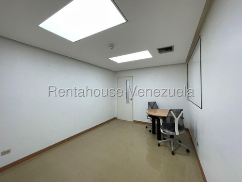 Ds Oficina En Alquiler - Altamira / 25-22560