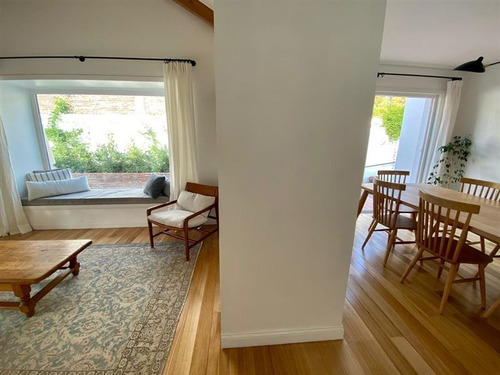 Casa En Venta De 4 Dorm. En Las Condes