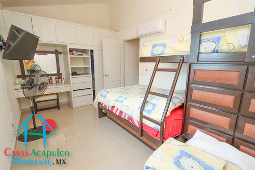 Cad Diamante Lakes Rubí 319. Terraza Con Vista A La Alberca Y Áreas Comunes