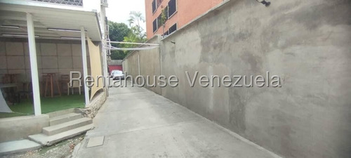 Casa En Venta Urbanizacion La Castellana.av. Mohedano.ideal Para Sede Comercial De Empresa,alto Trafico,ubicacion Premium,gm
