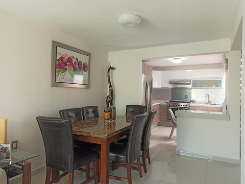Imagen 12 de 30 de Casa En Venta 3 Recamarás Con Baño Cada Una Colonia San Jerónimo León Gto.
