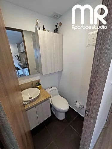 Arriendo Apartaestudio De 38 M2, Amoblado