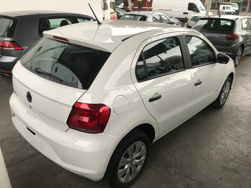 Volkswagen Nuevo Gol Trend 5p Trendline Aut My21 0km #03