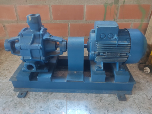 Bomba Hidromac Con Motor Acoplado De 5 Hp  1750rpm Siemens 