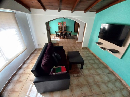 Imagen 2 de 14 de Casa En Venta En Wilde Centro