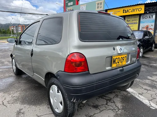 Renault Twingo Access 1.2cc MT AA