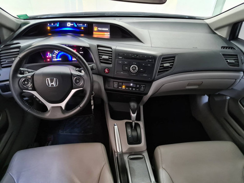Imagem 9 de 12 de Honda Civic 2.0 Lxr 16v Flex 4p Automático