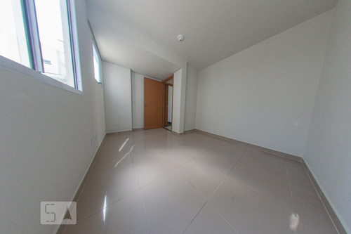 Apartamento Para Aluguel - Pinheirinho, 1 Quarto, 39 - 893307483