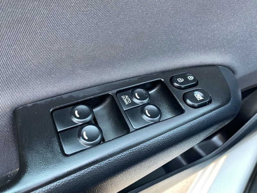 Imagem 14 de 15 de Hyundai Hb20s 1.6a Comf