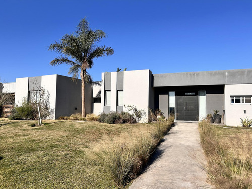 Casa, Venta, San Sebastian, Area 1