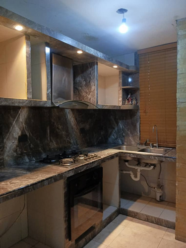 Apartamento En Residencias Gardenias Valle Arriba