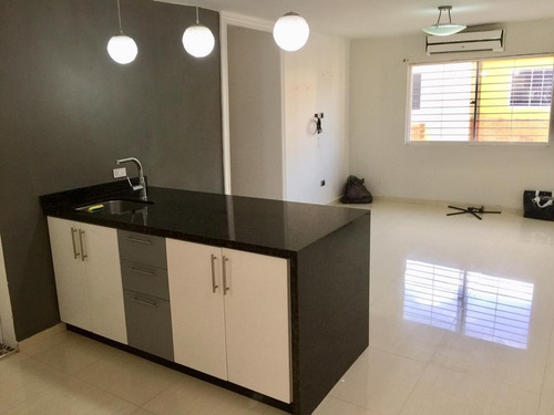 Imagen 8 de 12 de Apartamento En Venta Cod 401533 Liseth Varela 04144183728