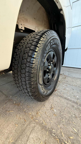Toyota Hilux Pick-Up 2.5 Cs Dx Pack I 120cv 4x2