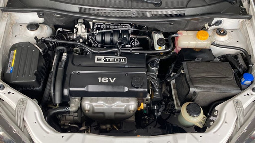 Imagen 9 de 13 de Chevrolet Aveo 2018 1.5 Ls Mt