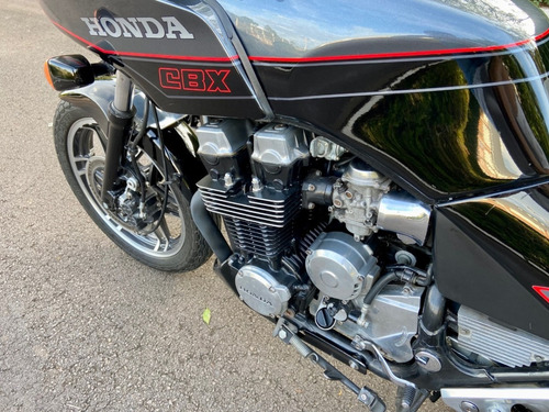 Imagem 12 de 15 de Honda Cbx 750 F / 7 Galo / Magia Negra - 1988 - Raridade