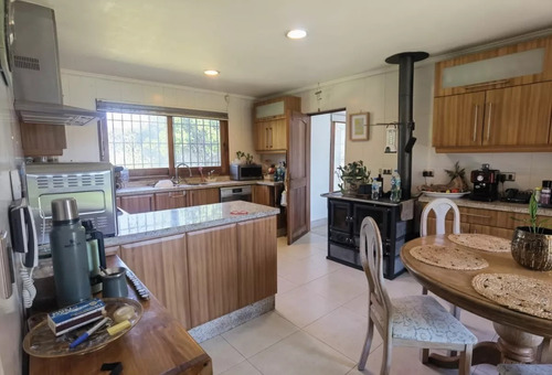 Se Vende Propiedad Centro En Comuna De Isla De Maipo