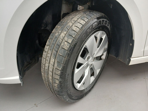 Volkswagen Polo 1.0 MPI MANUAL