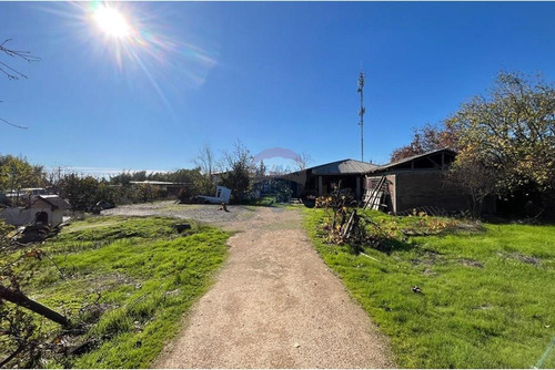 Terreno En Acceso A Maule, 2.400 M2
