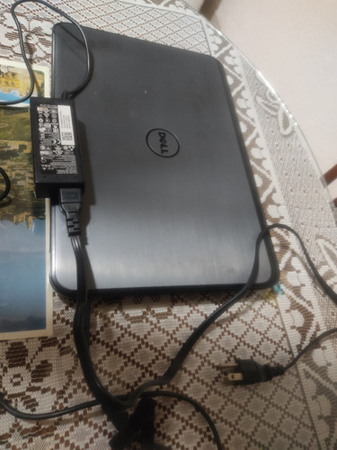 Laptop Dell Latitude 3540 Core I5,4gb Negro (Usado)