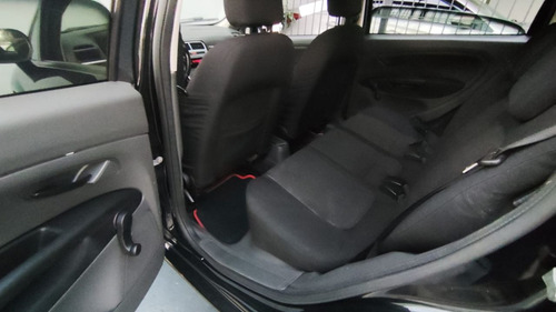 Fiat Punto 1.4 Flex 4p