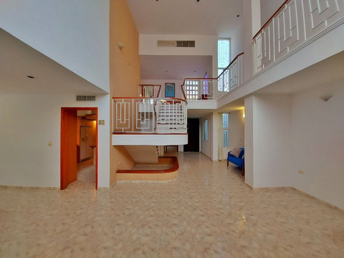 Imagen 6 de 14 de En Venta Casa Quinta Den Morro Iii, Lechería