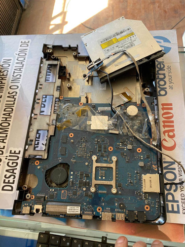 Desarme Samsung Np300e4c-t06cl (Usado)
