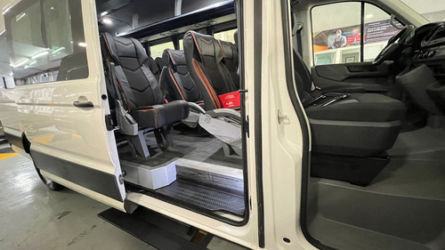 Crafhter 2024 Nueva 21 Pax 5.0t Disel 4cil Mas Conversion