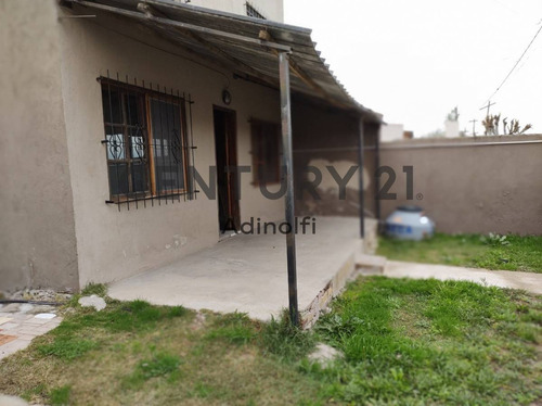 Imagen 23 de 30 de 18 E/ 148 Y 149 Casa En Venta De 1 Dormitorio (a Refaccionar) Berisso