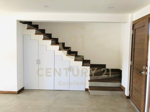Imagen 8 de 18 de Se Vede Departamento Nuevo En El Rejón