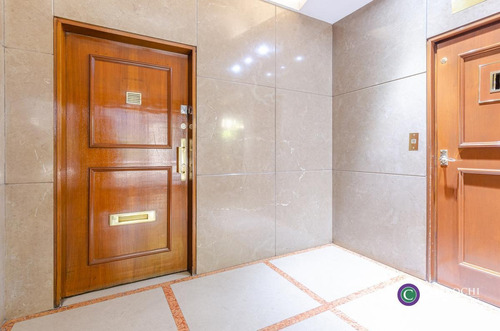 Imagen 20 de 25 de Recoleta Oficina Con 2 Patios Propios En Montevideo Y Posadas
