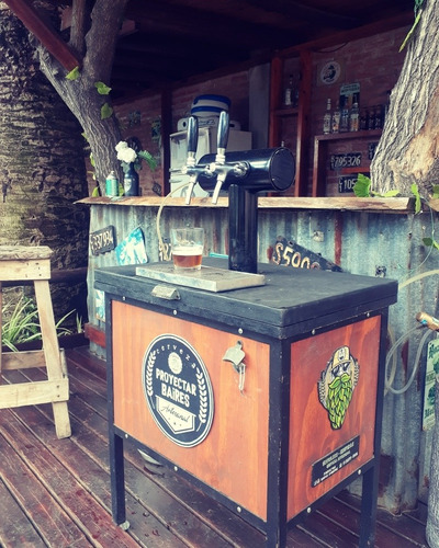 Imagen 4 de 5 de Alquiler De Chopera Cerveza Artesanal Tirada Recarga Growler