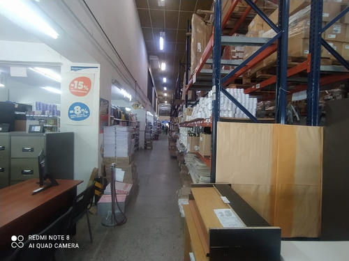Imagen 4 de 30 de Local Comercial En Alquiler En Zona Centro - Lima Y Alvear