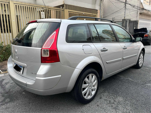 Renault Megane Grand Tour 1.6 Dynamique Hi-flex 5p