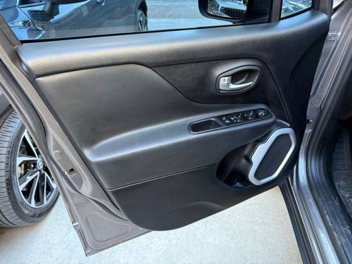 Jeep Renegade 2.4 Longitude At