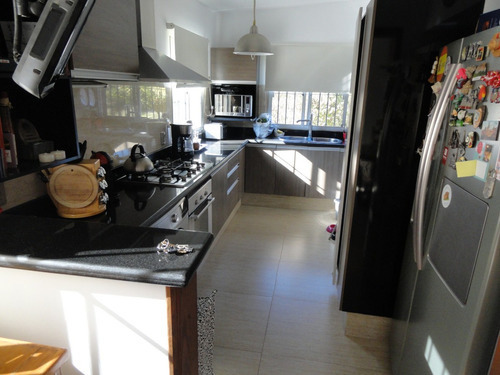 Imagen 9 de 13 de Venta Campo 4 Hás. Manga 3 Casas Piscina Climatizada