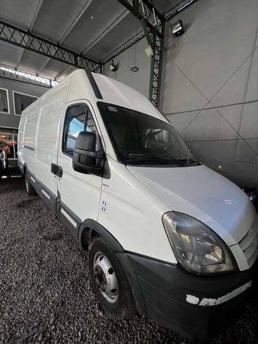 Iveco Daily 3.0 Furgon 55c16 H3 155cv 17.2m3 3950