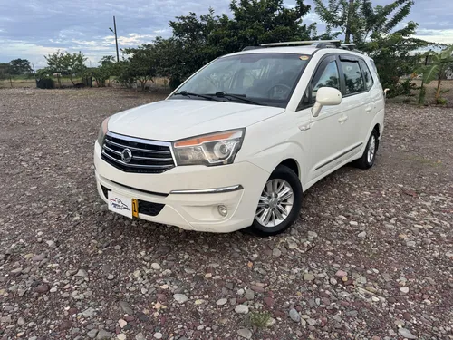 SsangYong Rodius 2.0 2wd