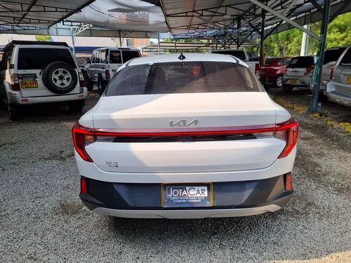 Kia K3 1.6 Zenith At