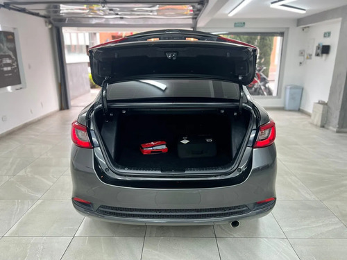 Mazda 2 Grand Touring LX AT 2023