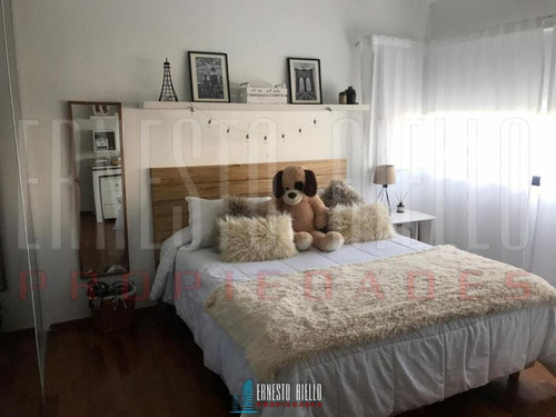 Casa En Venta En Club De Campo Abril