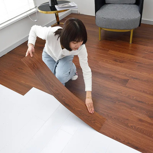 Piso Pvc Autoadherible Caja 36 Piezas 5.01 M2 Vinílico 2mm Beige 809