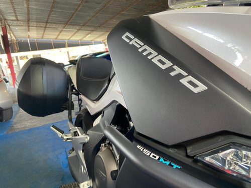 Cf Motos Mt 650