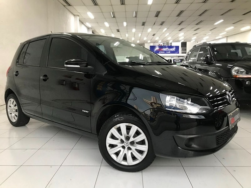 Volkswagen Fox Trend 1.0 Flex 2013 Completo Único Dono