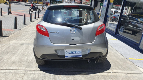 Mazda Mazda 2 Sport Mecánico 2015