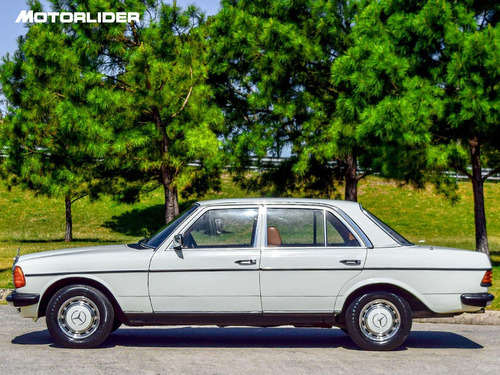 Imagen 2 de 25 de Mercedes-benz 250s | Permuta / Financia