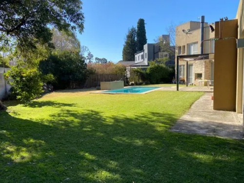 Venta Casa Bella Vista Barrio La Escondida